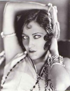 Gloria Swanson 2